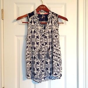 Floral/Bird Pattern Tank Top, Maison&Belle, Small, White/Navy
